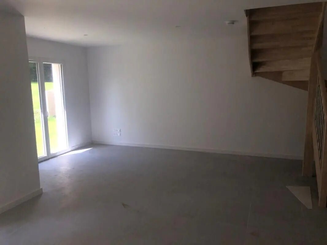 Maison à louer, 99m², Les Avenières