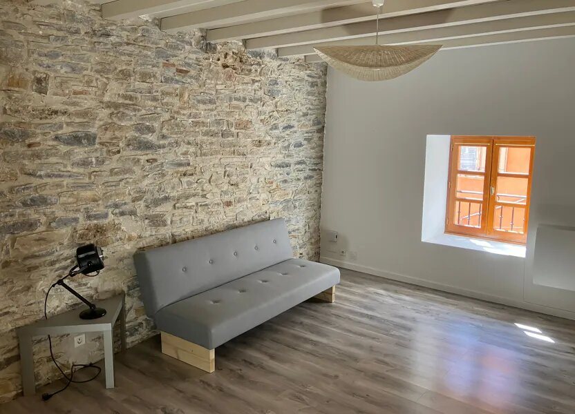 Maison à louer, 83m², Crémieu