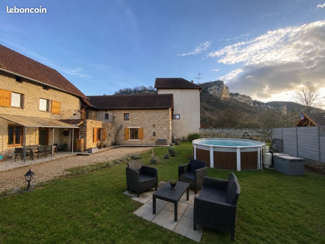 Maison à vendre, 260m², Hières-sur-Amby