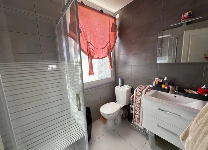 Appartement à louer, 62m², Pont-de-Chéruy