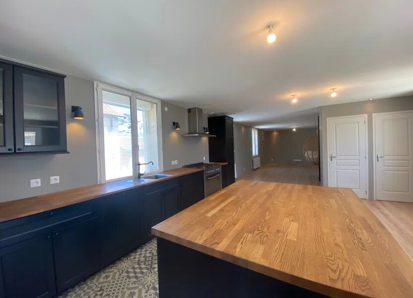 Appartement à vendre, 119m², Pont-de-Chéruy