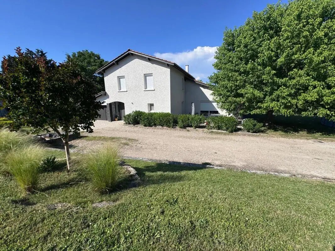 Maison à vendre, 179m², Chavanoz