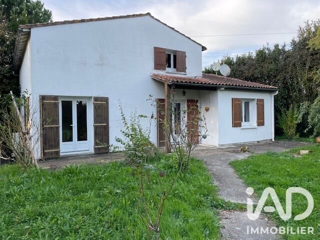 Maison à vendre, 109m², Nieul-lès-Saintes