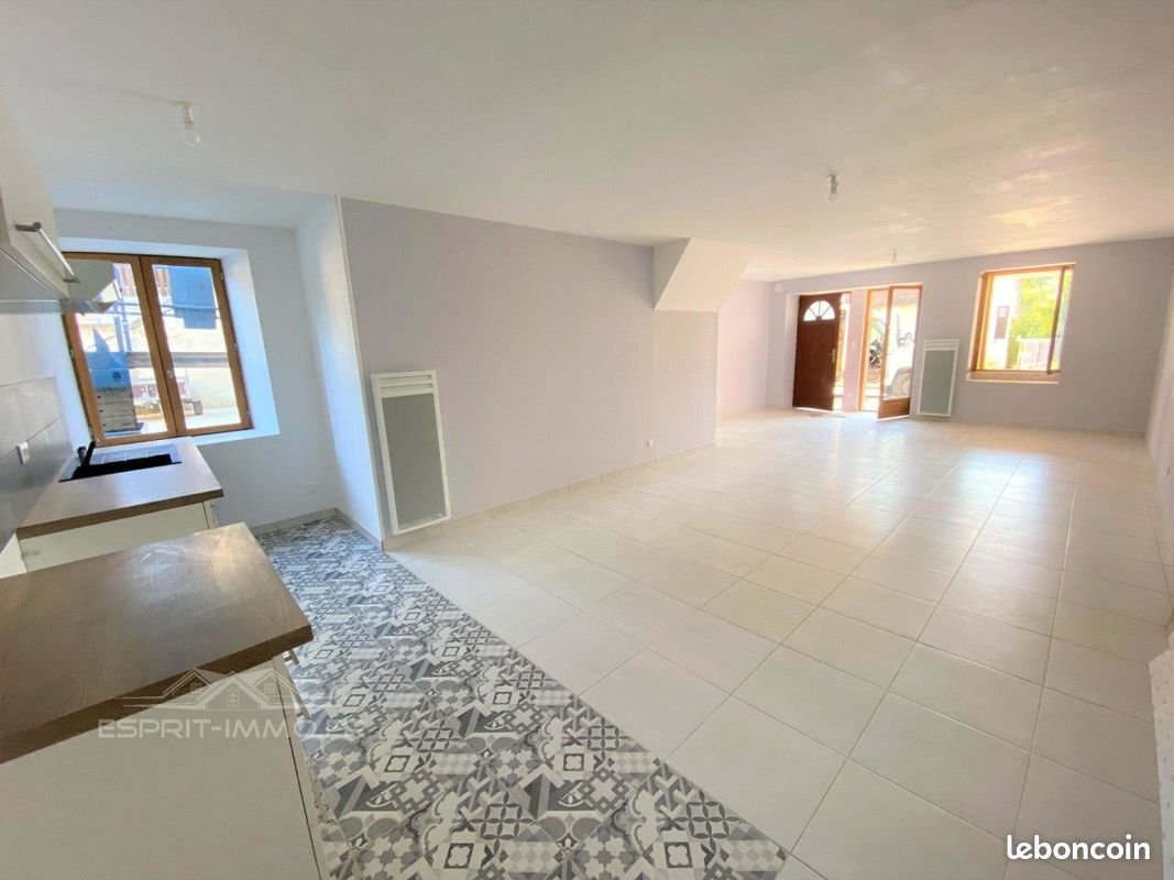 Appartement à louer, 77m², Corbonod