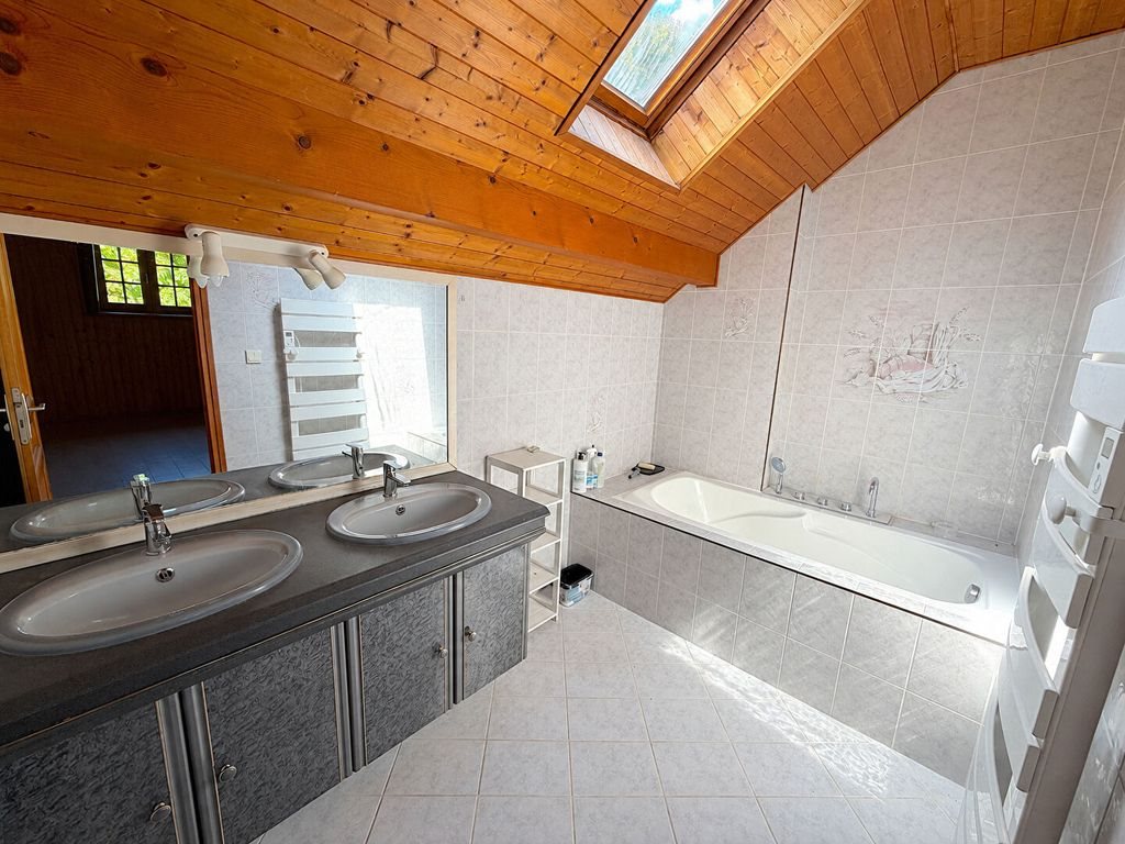 Maison à vendre, 163m², Corbonod