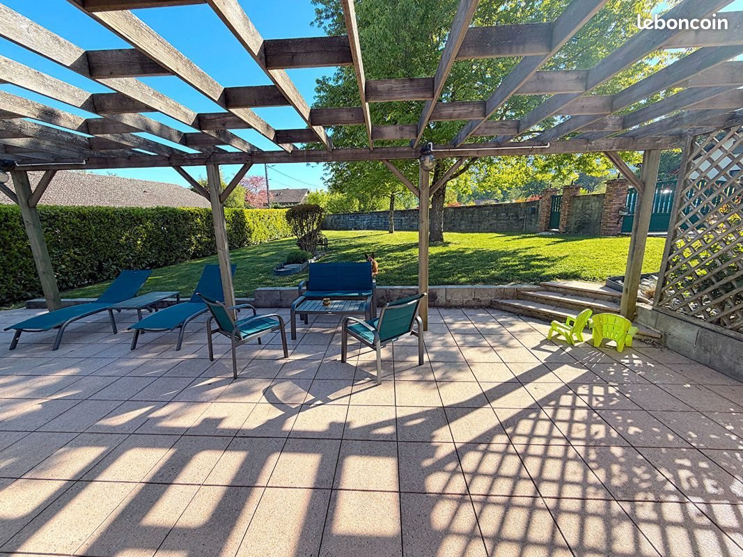 Maison à vendre, 212m², Bassy