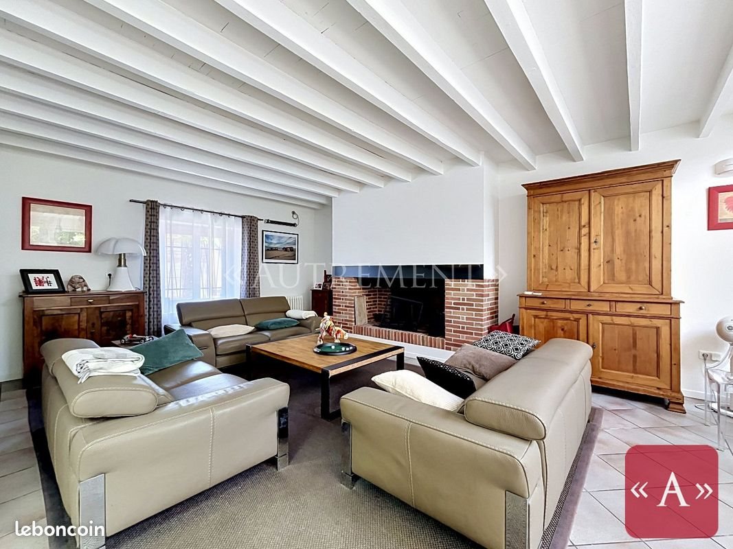 Maison à vendre, 213m², Montastruc-la-Conseillère