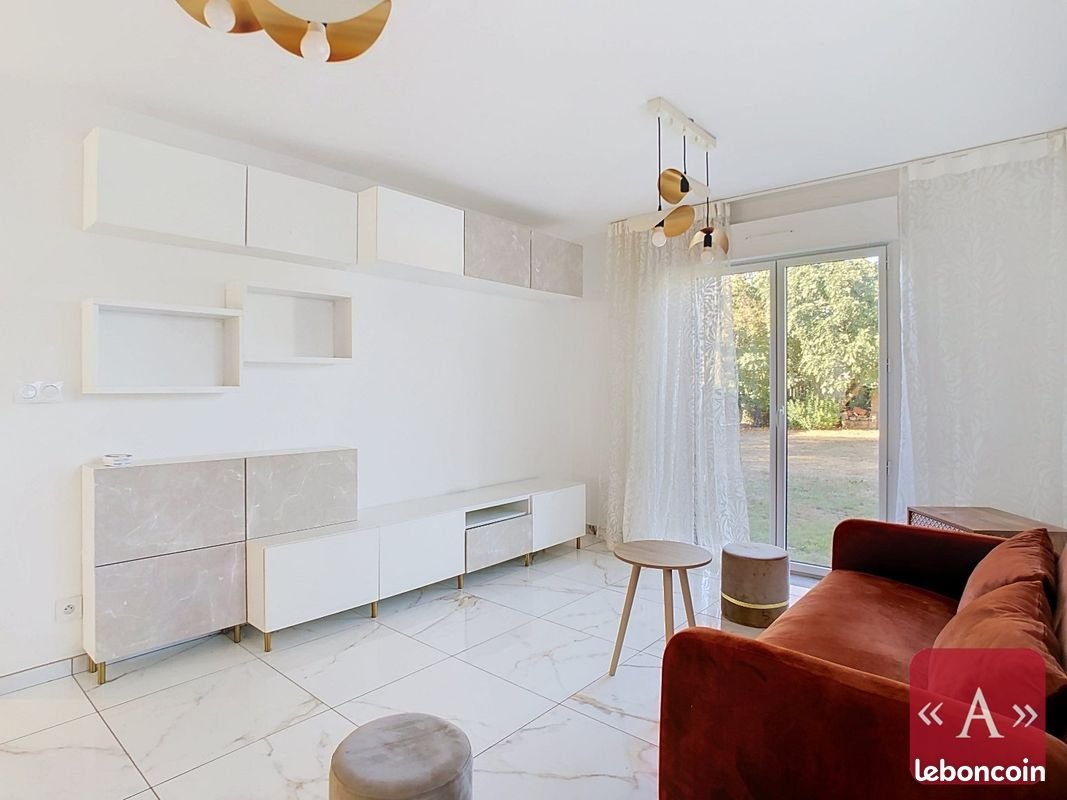 Maison à louer, 77m², Saint-Sulpice-la-Pointe