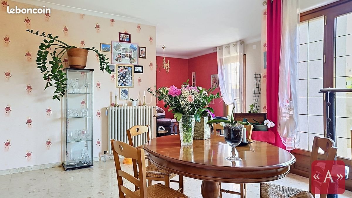 Maison à vendre, 122m², Saint-Sulpice-la-Pointe