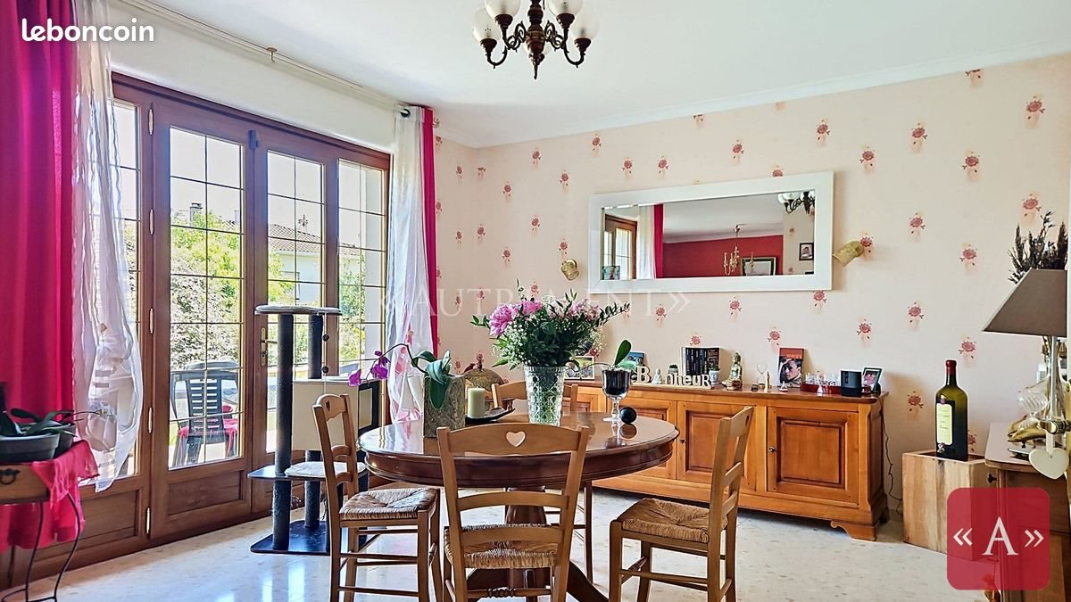 Maison à vendre, 122m², Saint-Sulpice-la-Pointe