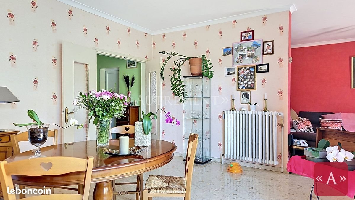 Maison à vendre, 122m², Saint-Sulpice-la-Pointe