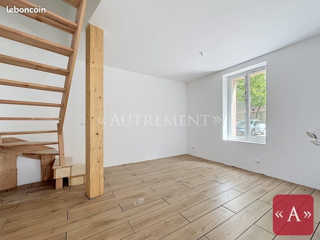 Maison à vendre, 56m², Roquesérière