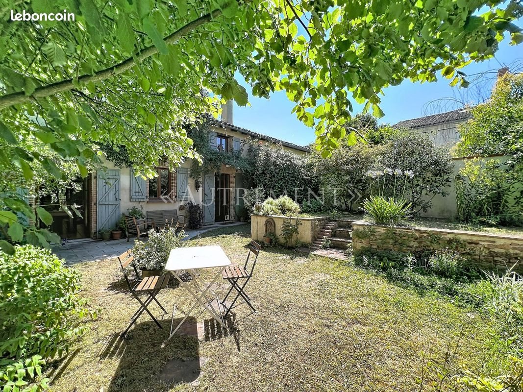 Maison à vendre, 170m², Saint-Sulpice-la-Pointe