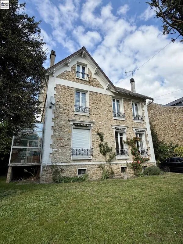 Maison à vendre, 138m², Saint-Prix