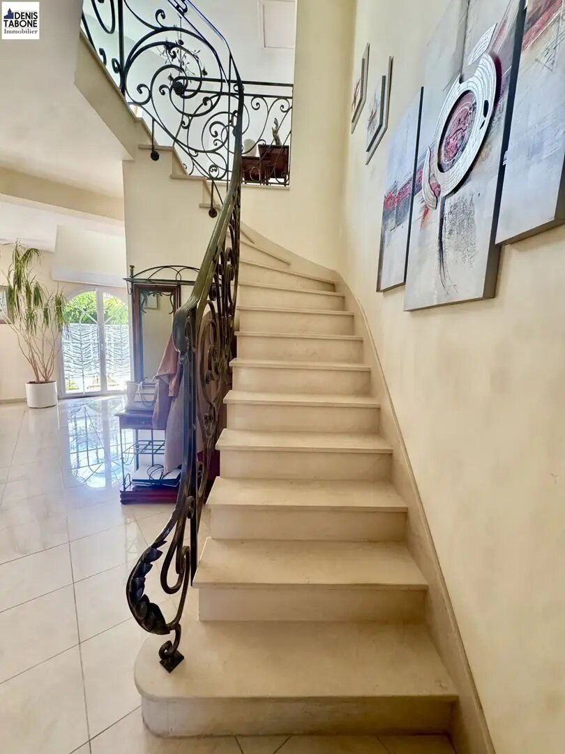 Maison à vendre, 159m², Saint-Prix