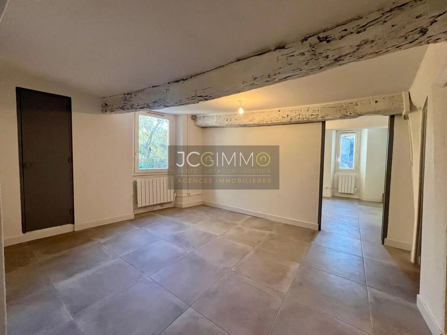 Appartement à louer, 47m², Solliès-Ville