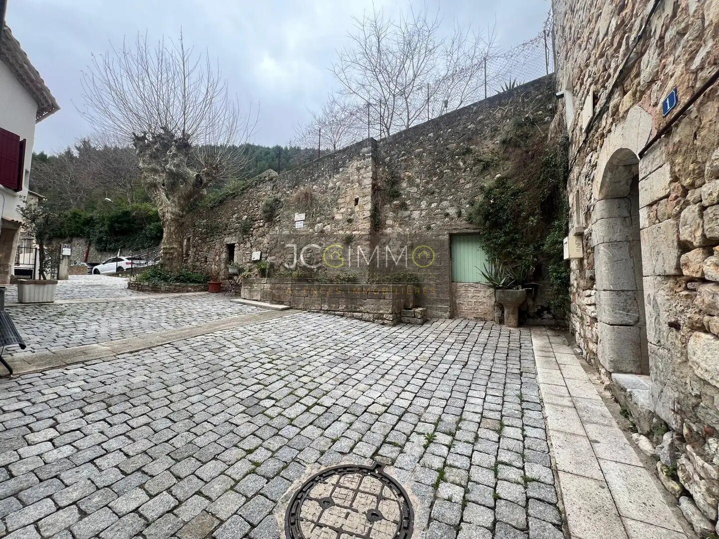 Appartement à louer, 47m², Solliès-Ville