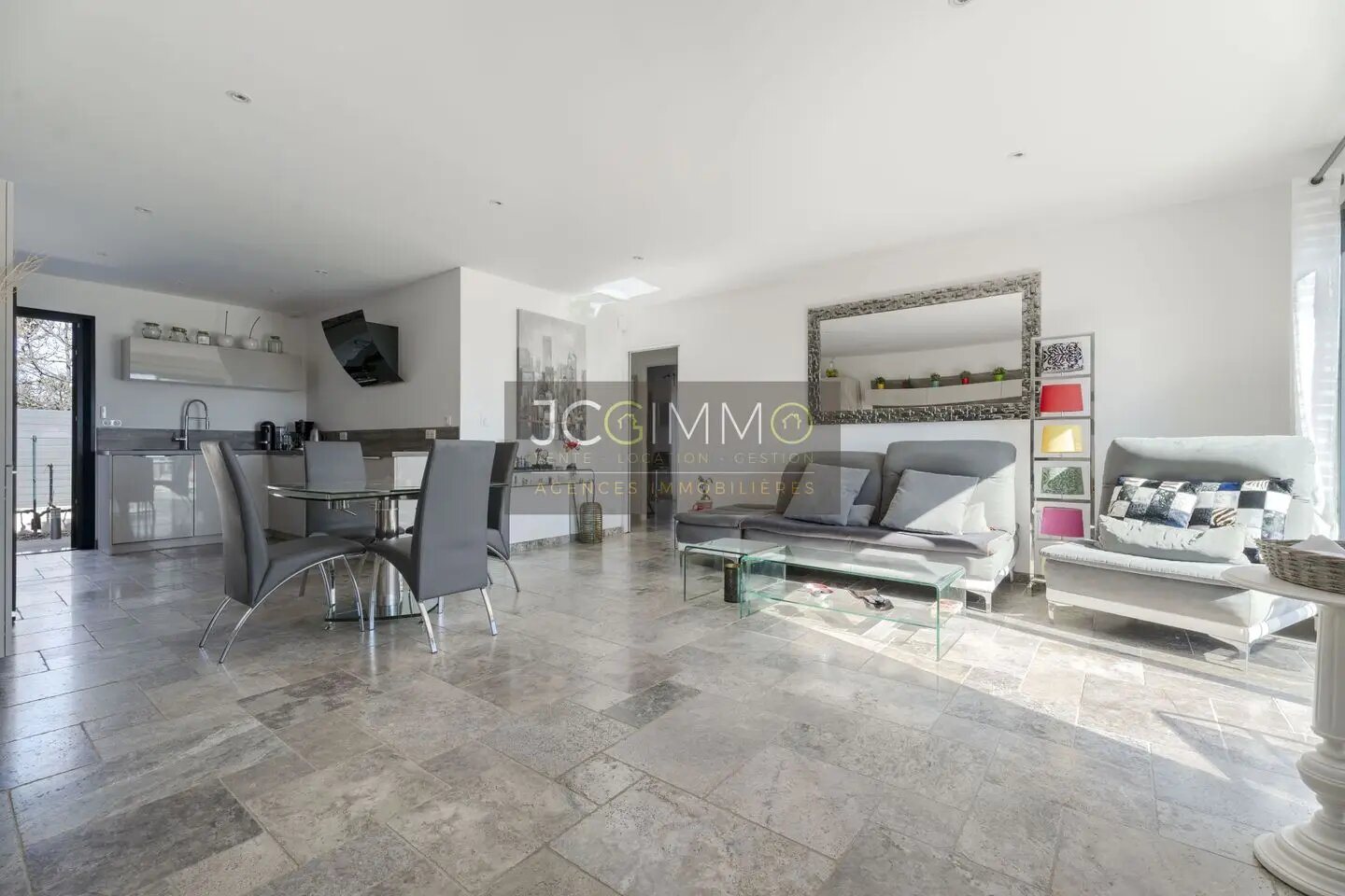 Maison à vendre, 100m², Carnoules