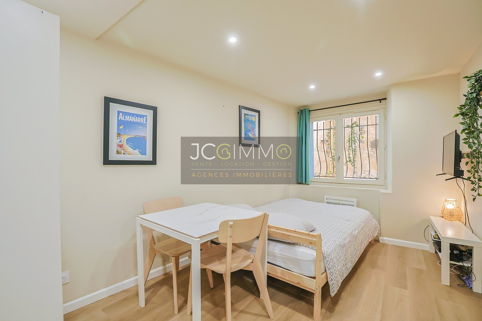 Appartement à vendre, 14m², Hyères
