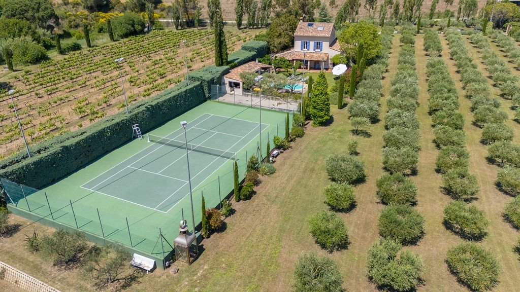 Maison à vendre, 191m², Pignans