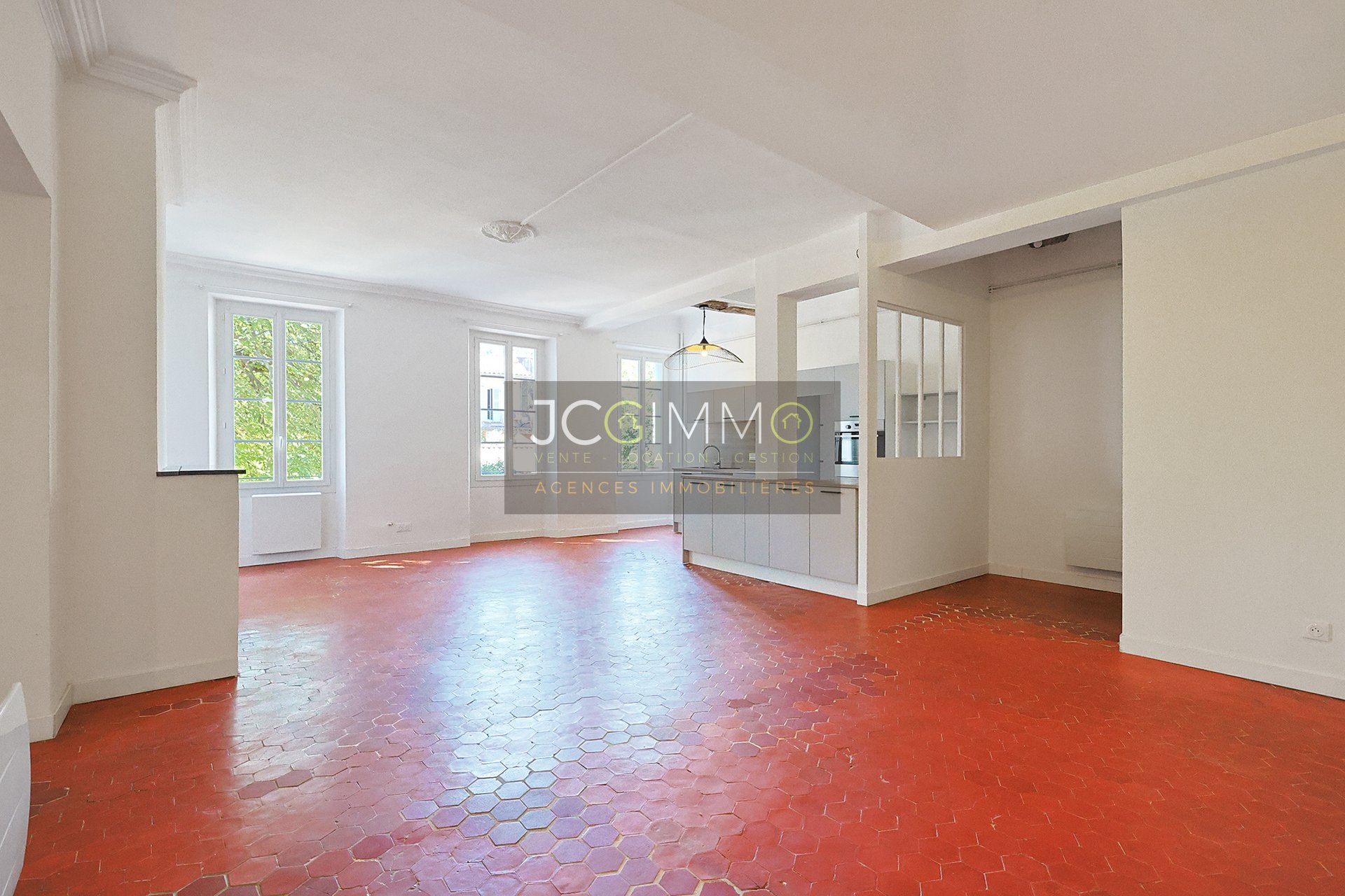 Appartement à vendre, 92m², Solliès-Pont