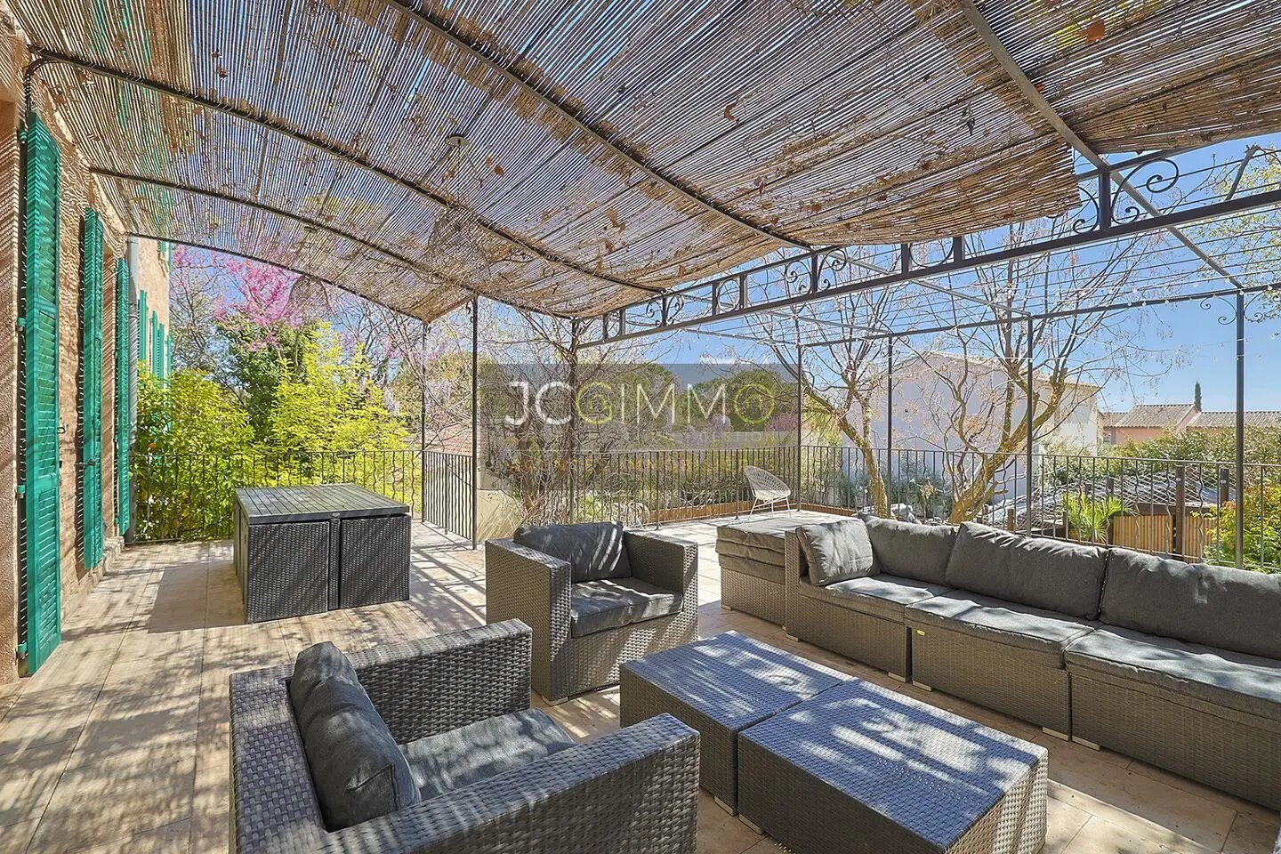 Maison à vendre, 450m², Puget-Ville