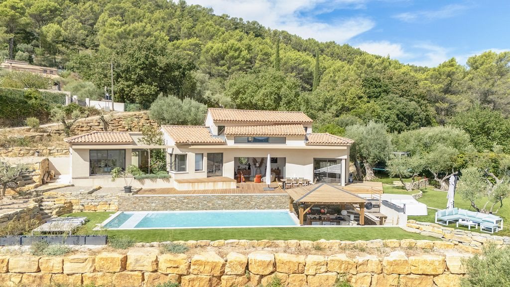 Maison à vendre, 150m², Solliès-Ville