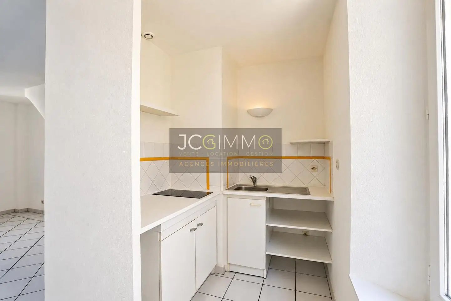 Appartement à louer, 40m², Cuers