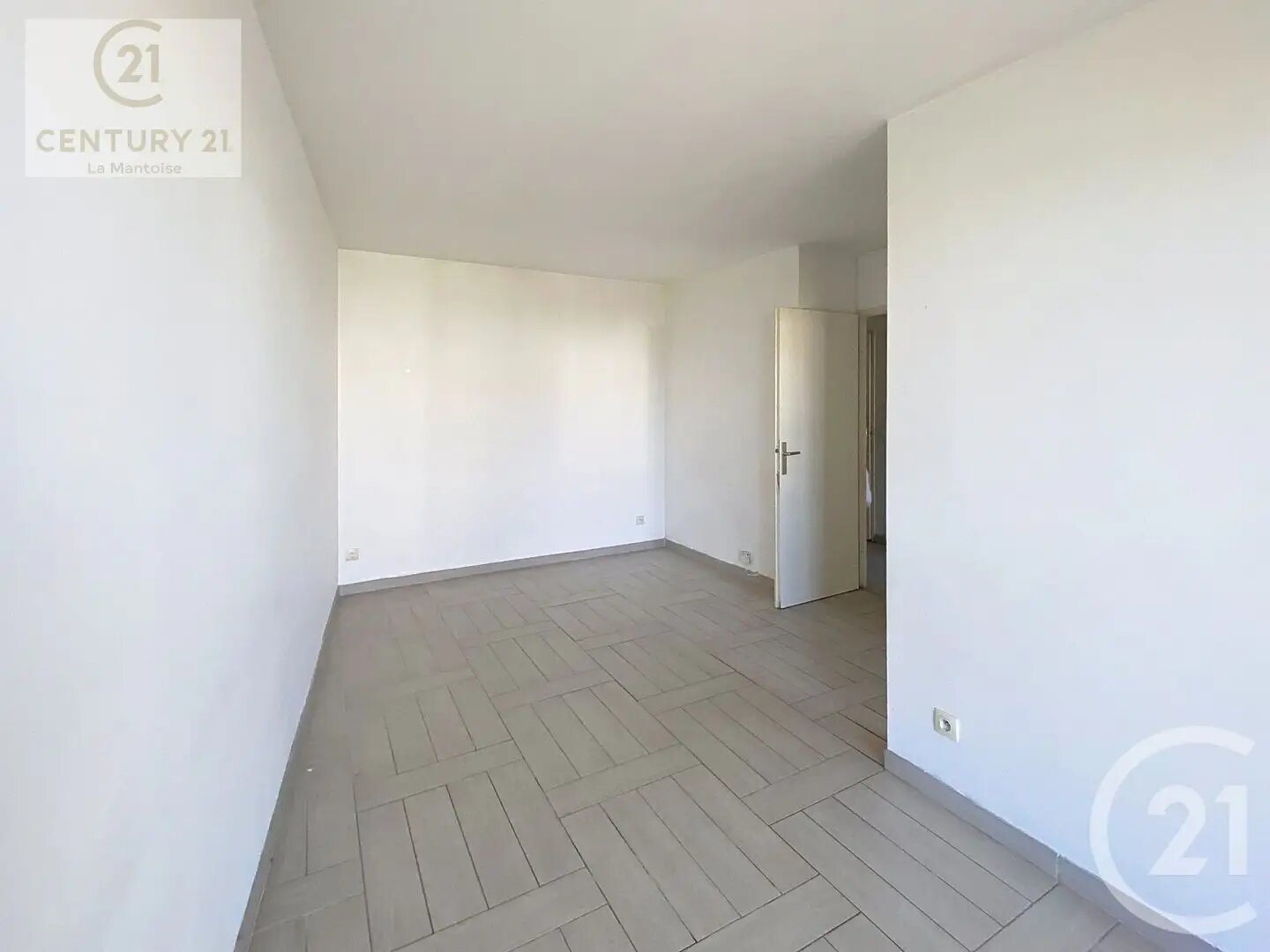 Appartement à louer, 40m², Mantes-la-Jolie