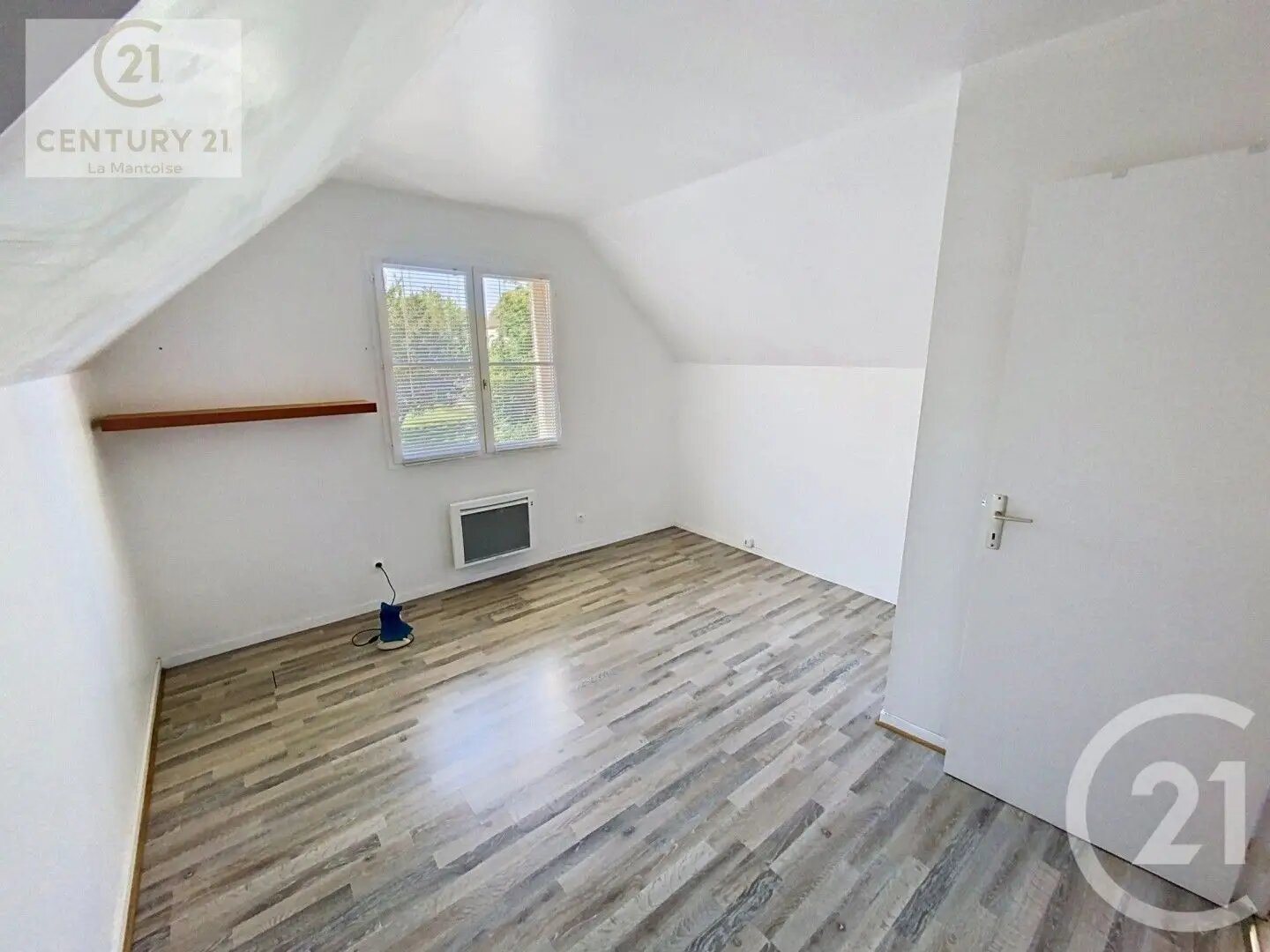 Appartement à louer, 80m², La Queue-les-Yvelines