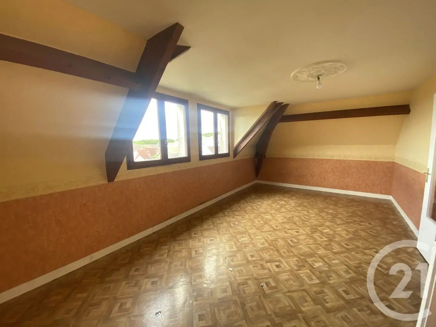 Appartement à louer, 50m², Issou