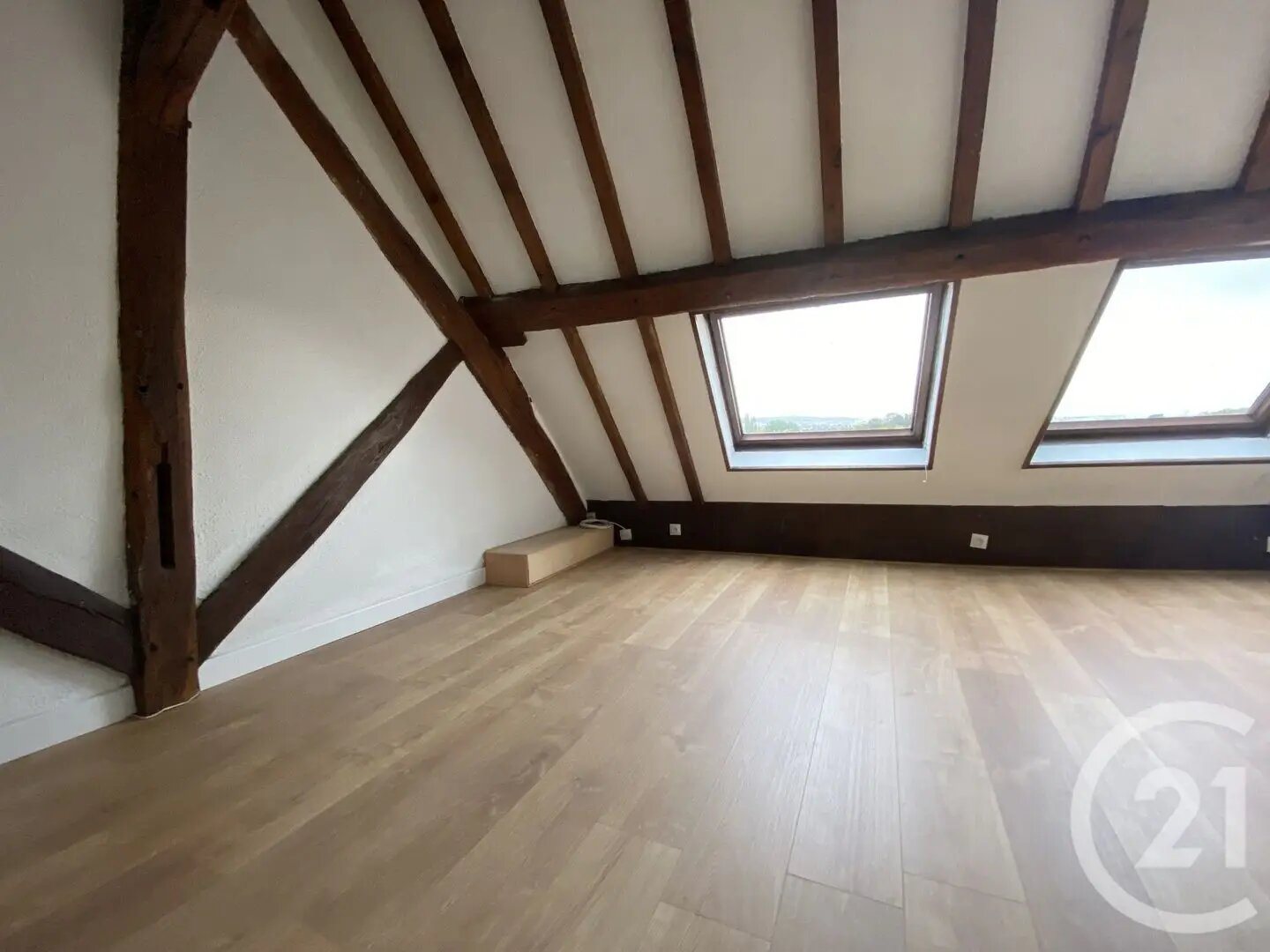 Appartement à louer, 22m², Mantes-la-Jolie