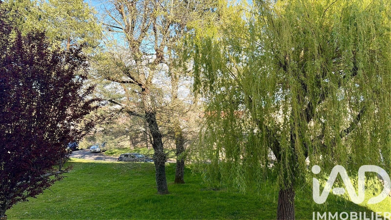 Appartement à vendre, 72m², Charnay-lès-Mâcon