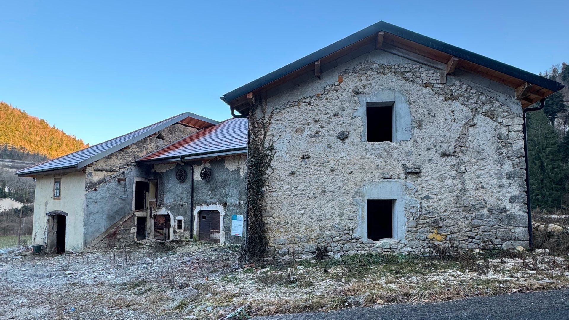 Maison à vendre, 804m², Le Poizat