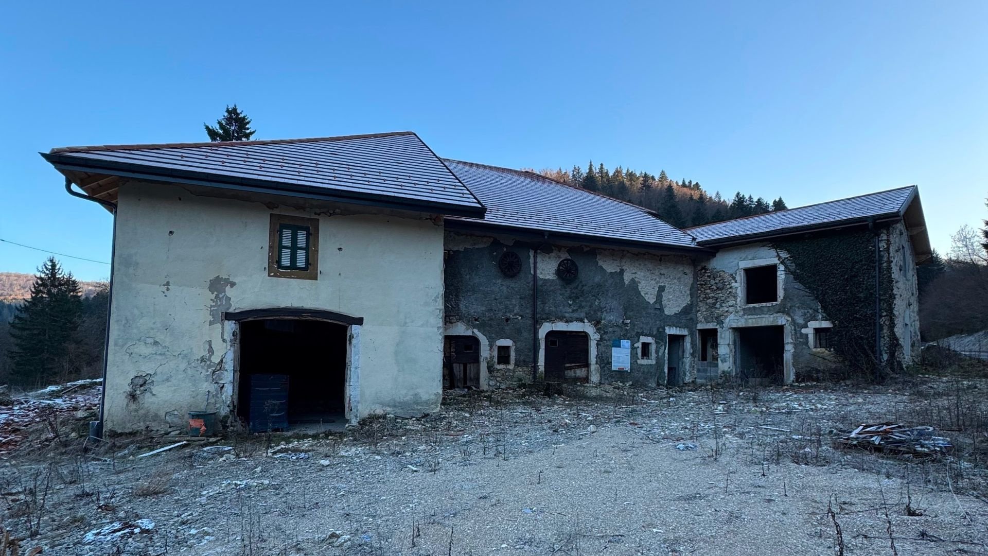 Maison à vendre, 804m², Le Poizat