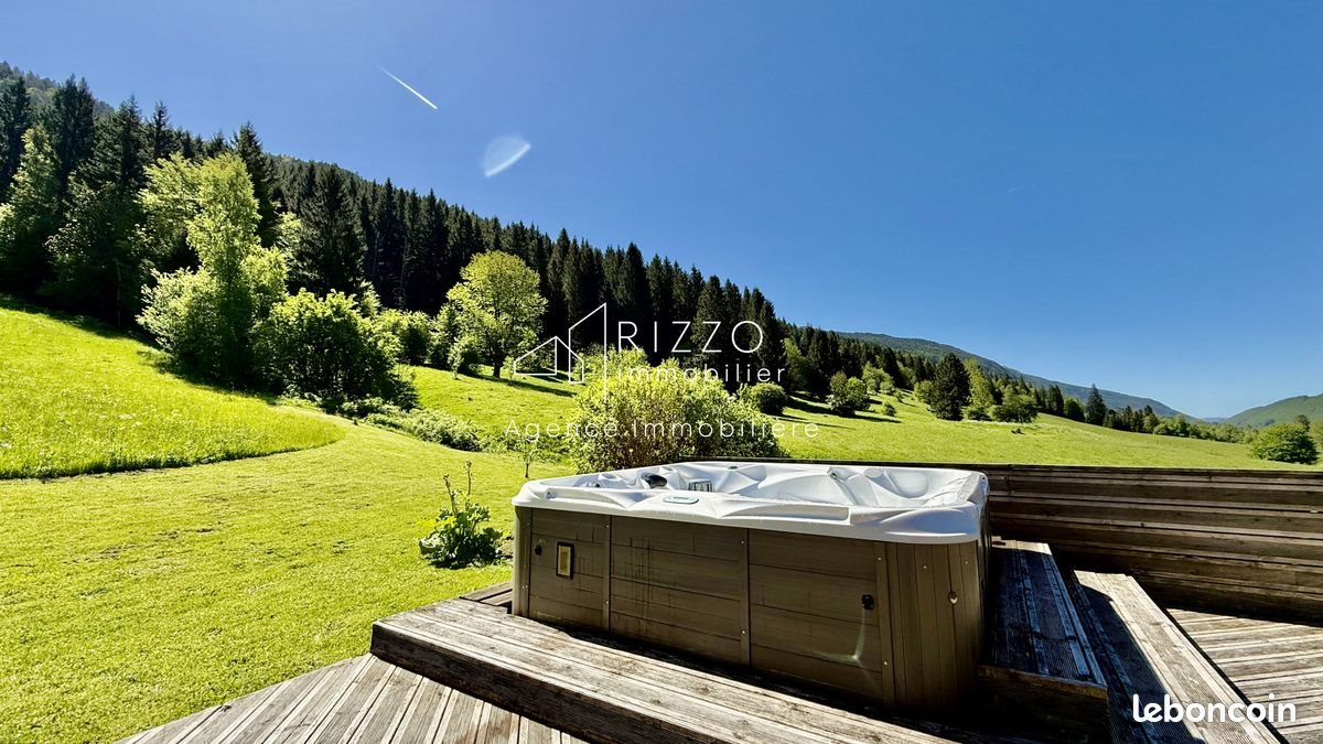 Maison à vendre, 303m², Mijoux