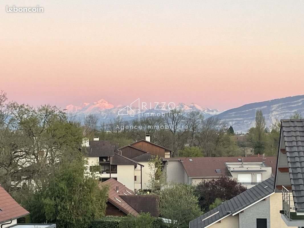 Appartement à vendre, 83m², Prévessin-Moëns