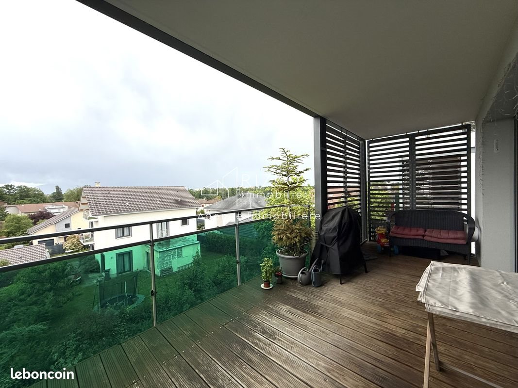 Appartement à vendre, 83m², Prévessin-Moëns
