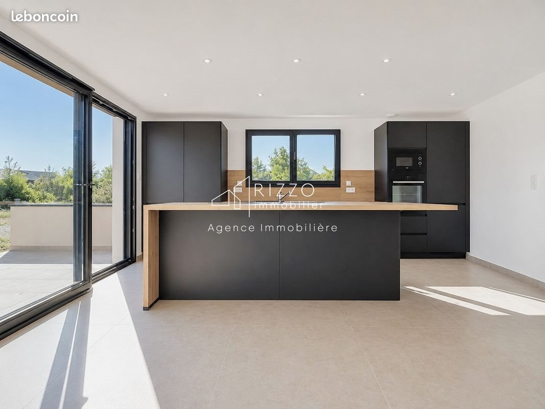 Maison à vendre, 106m², Saint-Cergues