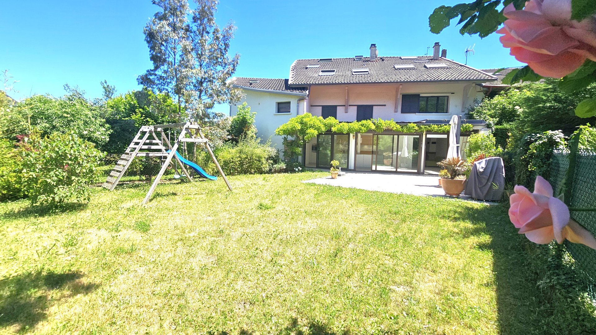 Maison à vendre, 225m², Divonne-les-Bains