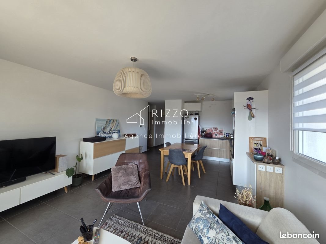 Appartement à vendre, 65m², Poisy