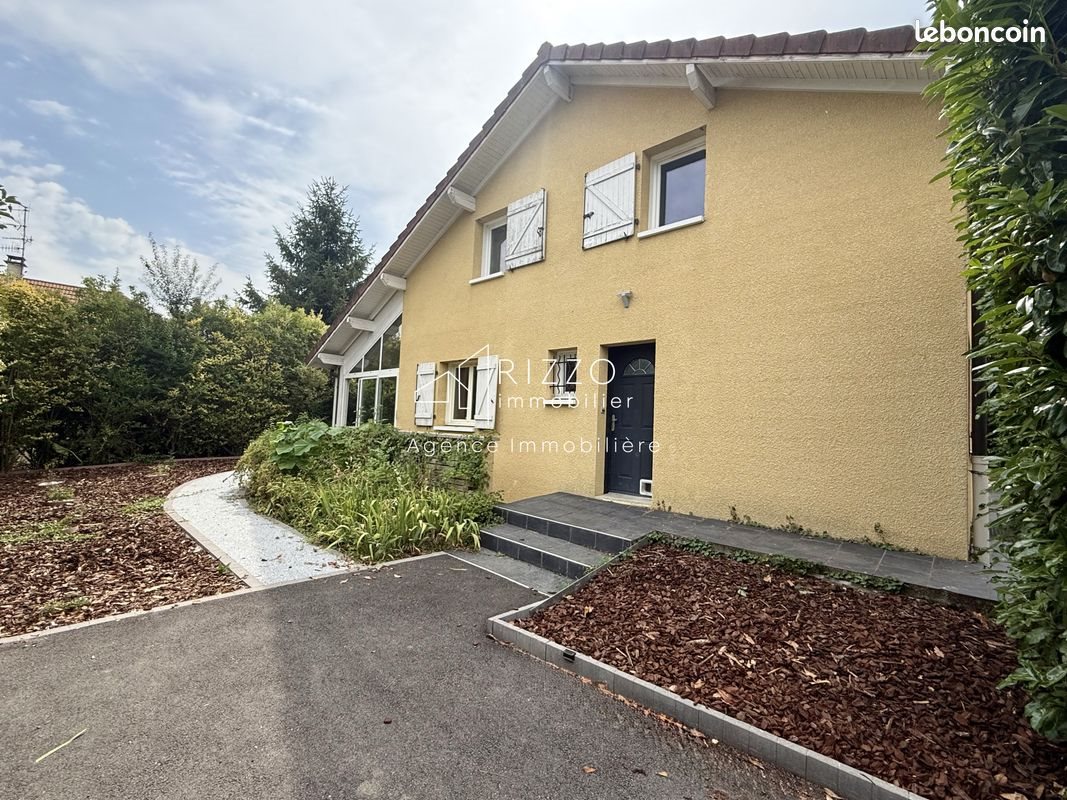 Maison à vendre, 186m², Valleiry