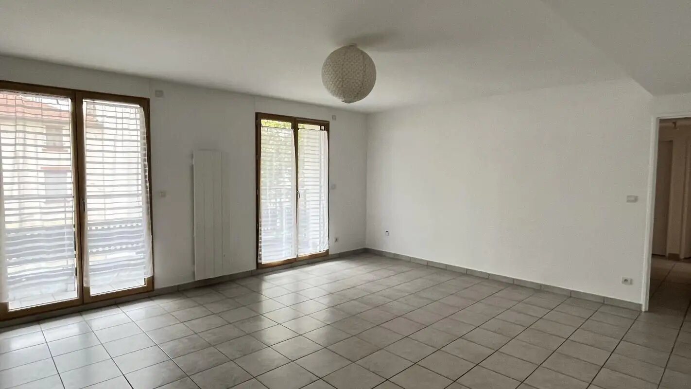 Maison à louer, 106m², Lyon 8ème