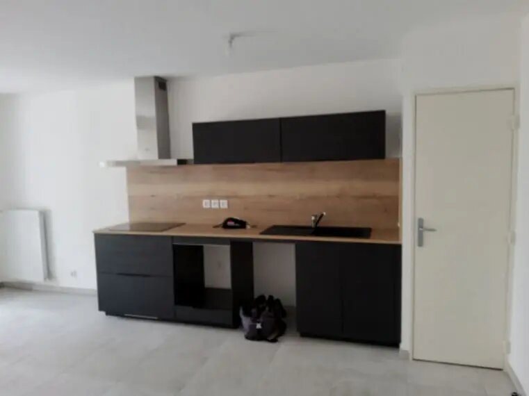 Appartement à louer, 61m², Bron