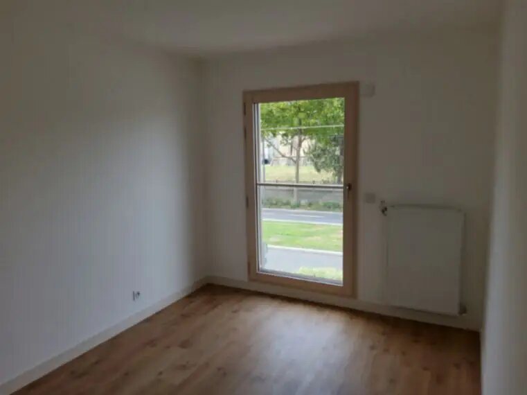 Appartement à louer, 61m², Bron