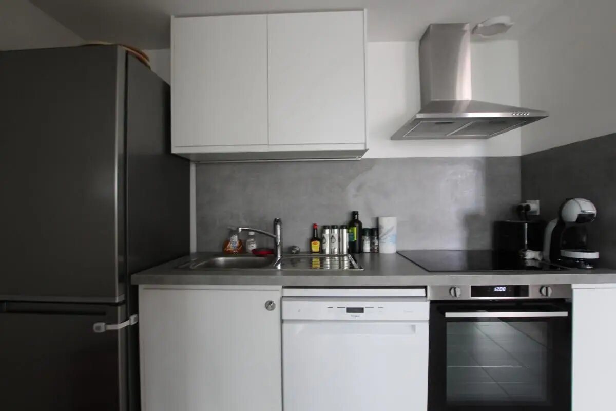 Appartement à louer, 45m², Lyon 8ème