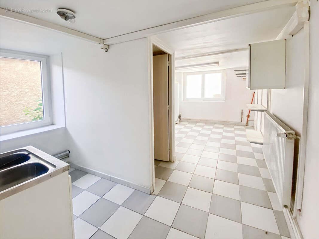 Maison à vendre, 162m², Saint-Germain-Lespinasse