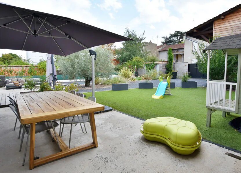 Maison à vendre, 223m², Roanne
