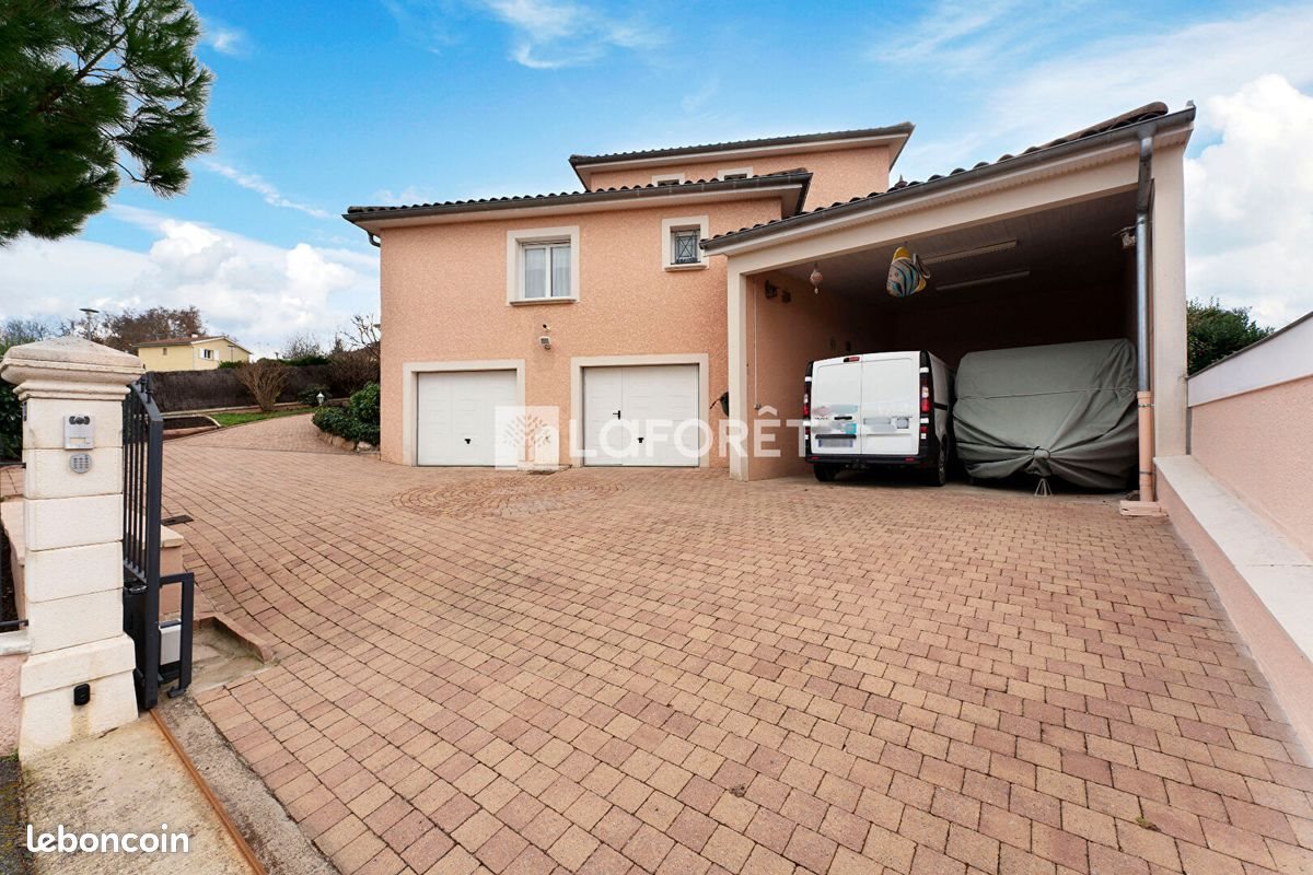 Maison à vendre, 140m², L'Arbresle