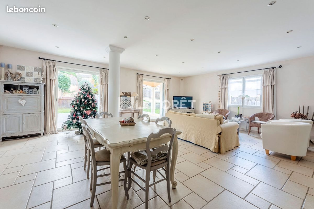 Maison à vendre, 140m², L'Arbresle